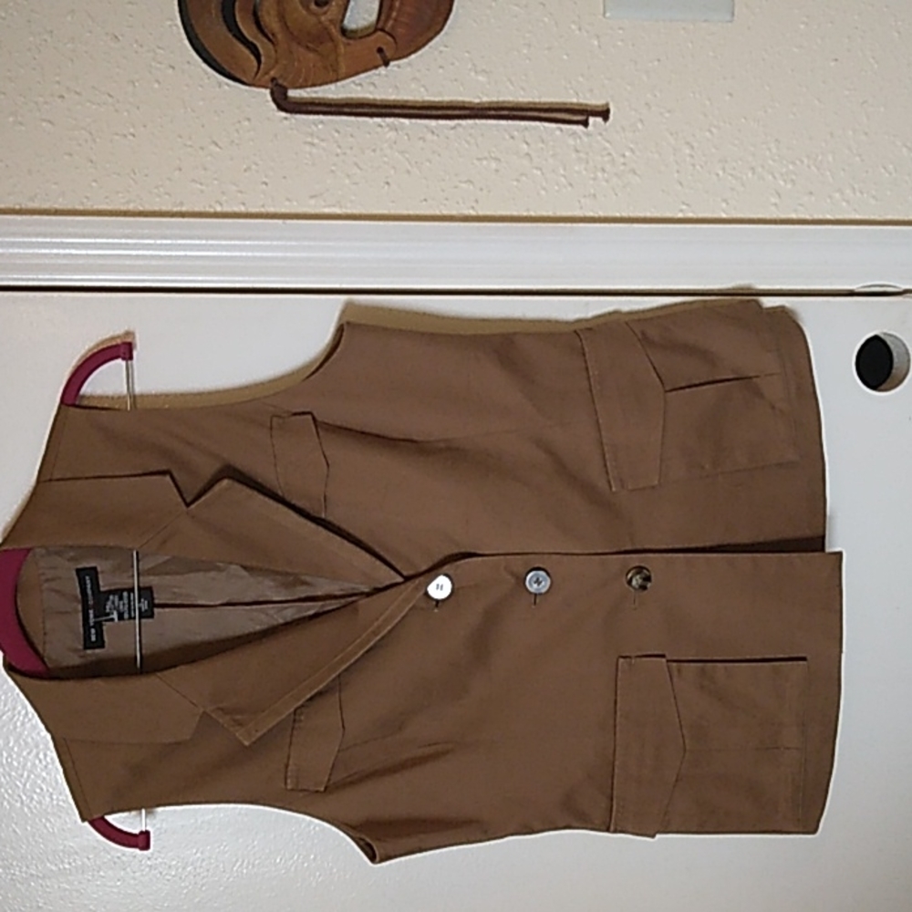 New York and Company Safari Dark Tan (Caramel)  Vest, Size 12
